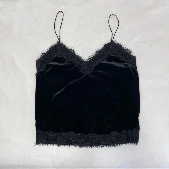 VELVET LACE TOP - Picture 1 of 6